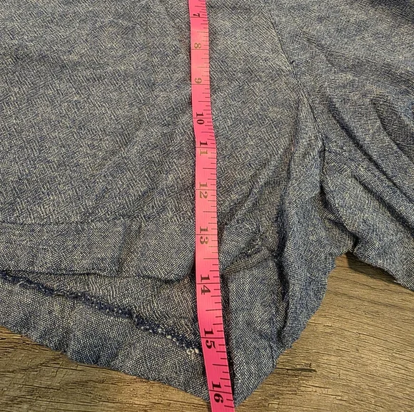 Old Navy Linen Shorts - Picture 5 of 12